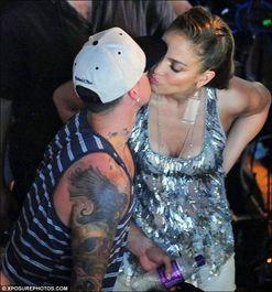 亲昵在线观看,一场跨越时空的浪漫邂逅 第1张 亲昵在线观看,一场跨越时空的浪漫邂逅 第1张